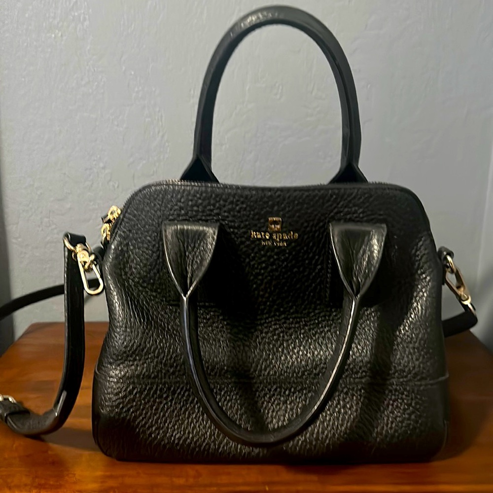 Kate Spade black purse.